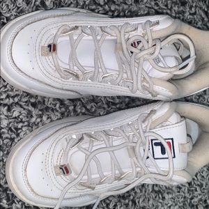 Used white filas